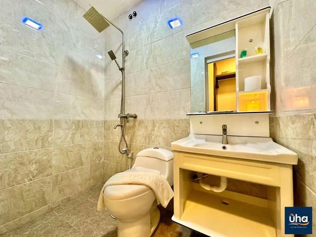 Well Hotel By Uha Johor Bahru