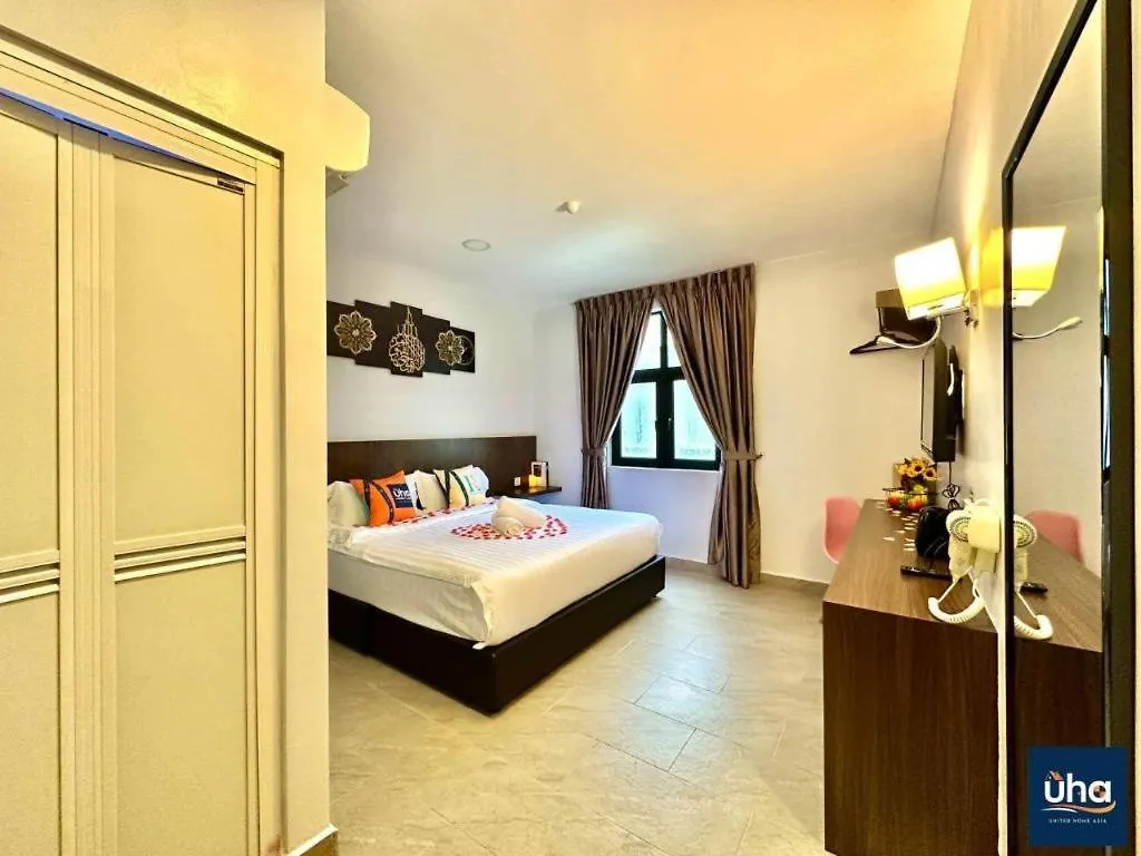 Well Hotel By Uha Johor Bahru 5*,