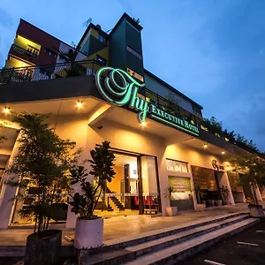 Thy Executive Hotel *** Джохор-Бару