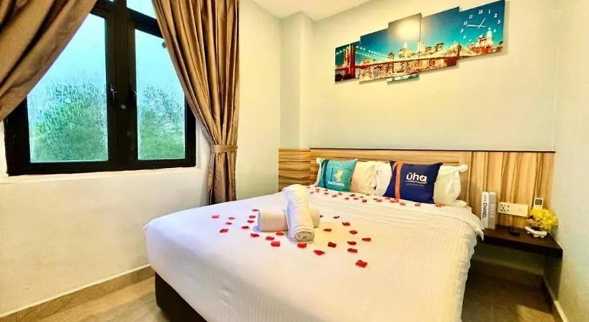 Well Hotel By Uha Τζόχορ Μπάχρου