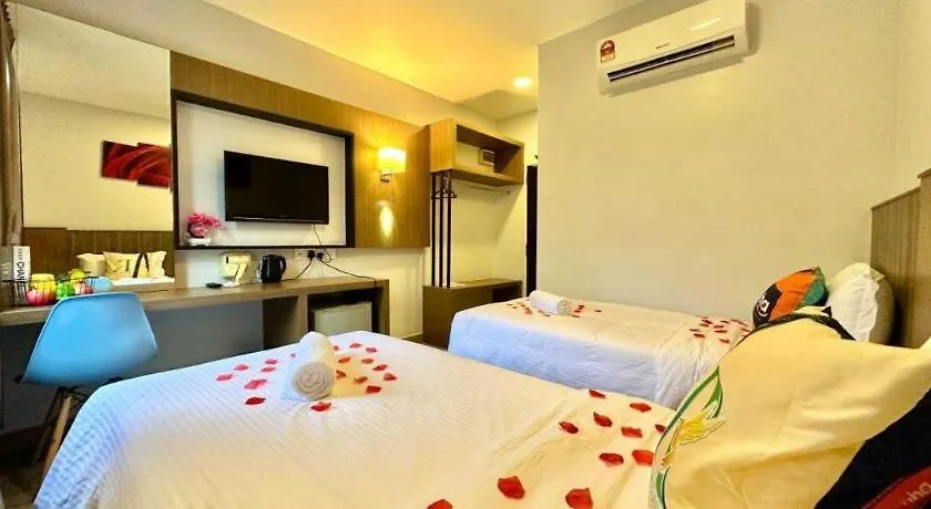 Well Hotel By Uha Johor Bahru 5*,