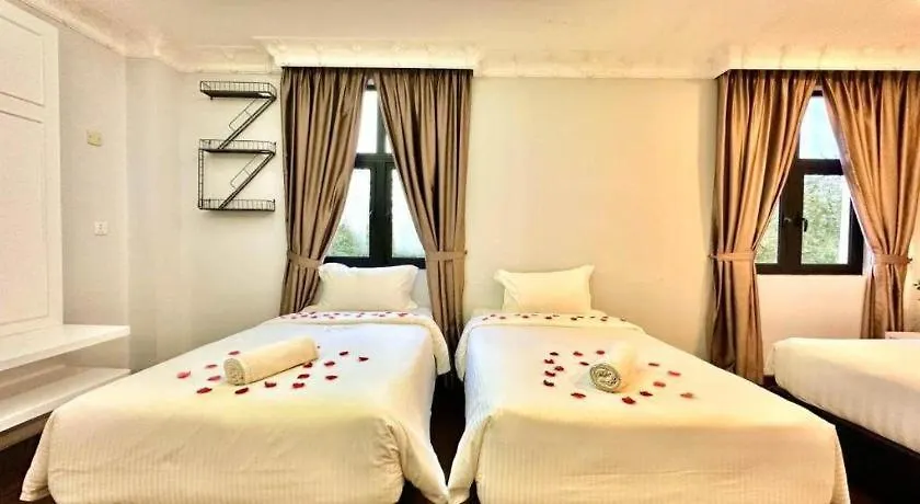 Well Hotel By Uha Johor Bahru