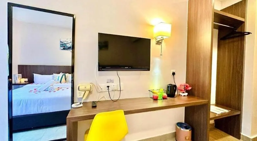 Well Hotel By Uha Johor Bahru 5*,  Malaysia